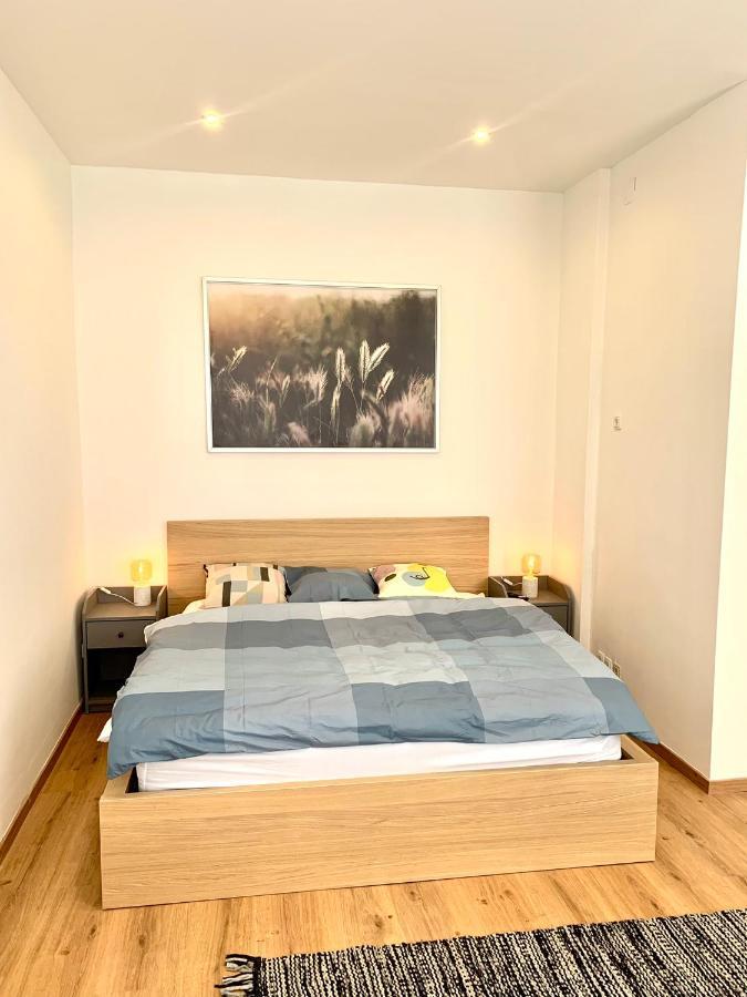 Vintage Chic Studio - By Nahuen Suites Graz Esterno foto